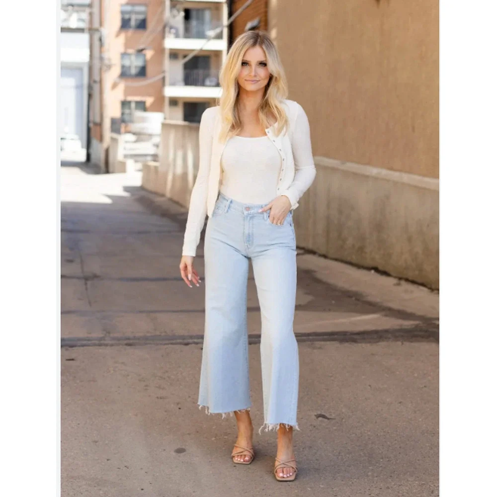 MOTHER twister ankle fray jeans in cowabunga 29